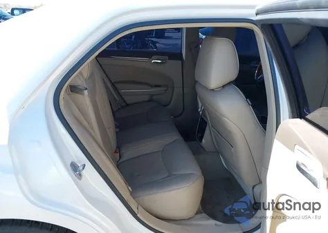 2011 Chrysler 300C из США, поврежденный, VIN 2C3CA6CT6BH538255